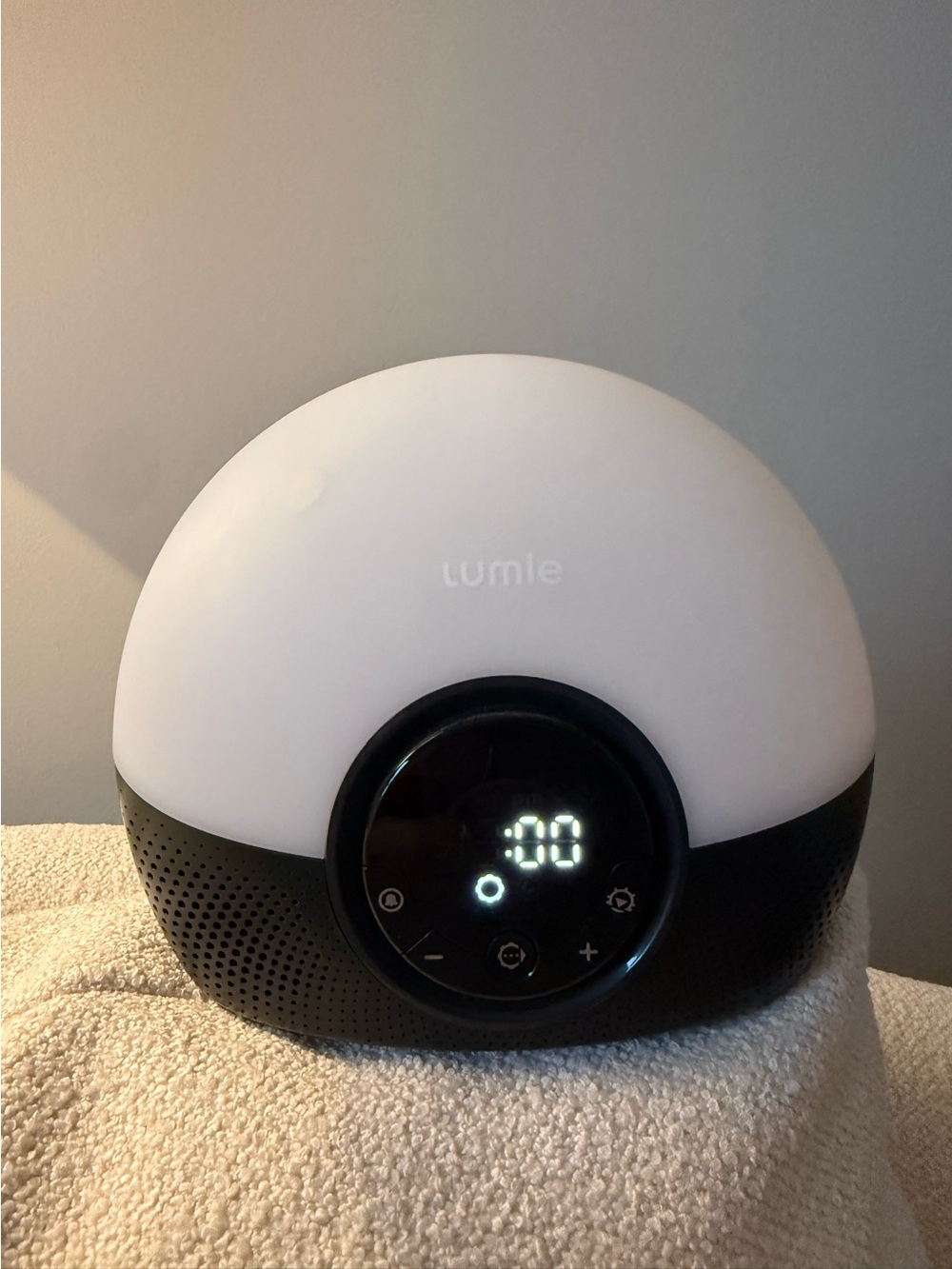Lumie Bodyclock Glow 150 Sunrise Wake Up Light Alarm Sleep Aid Tested